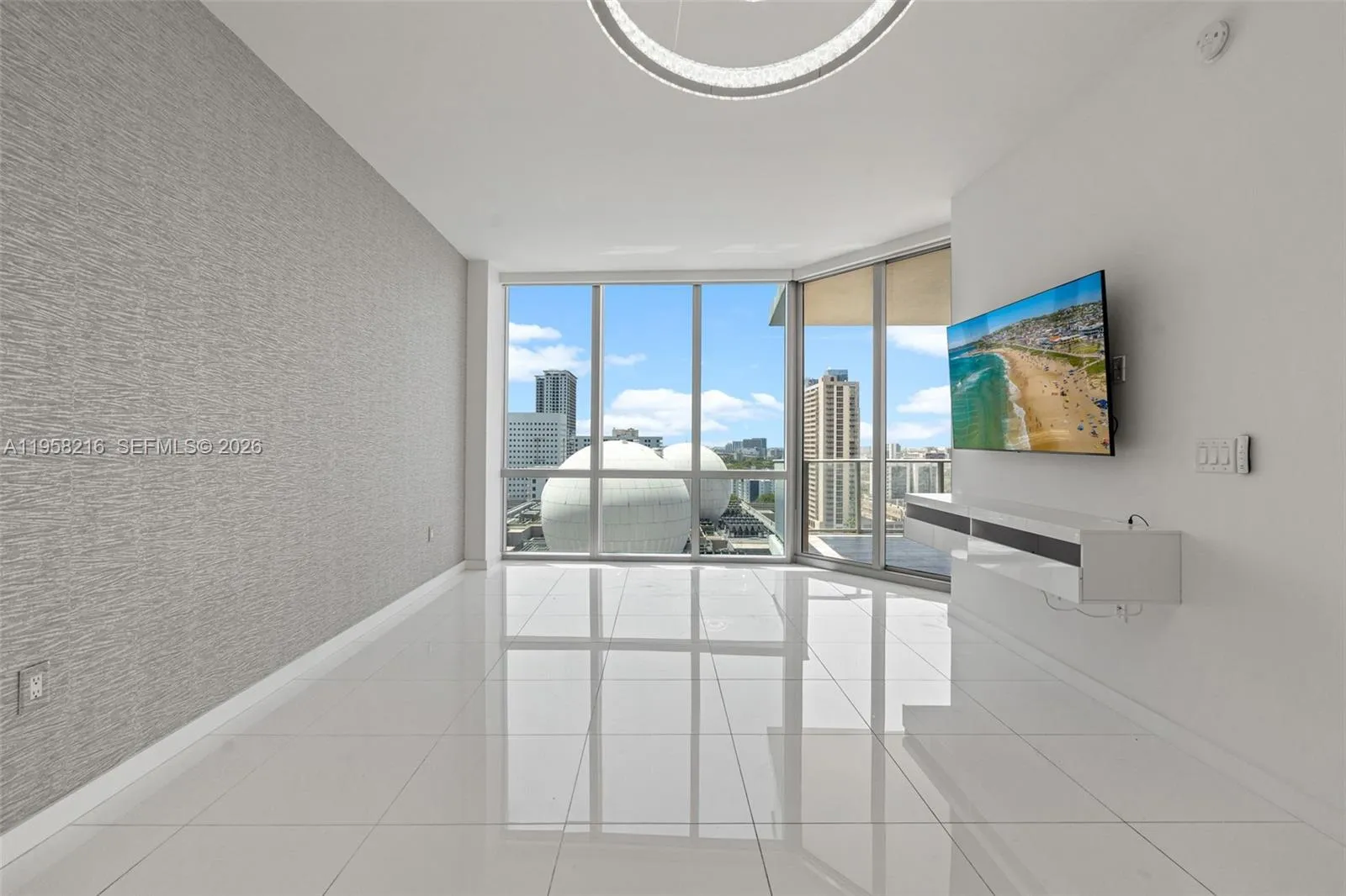 851 NE 1st Ave, Miami FL 33132