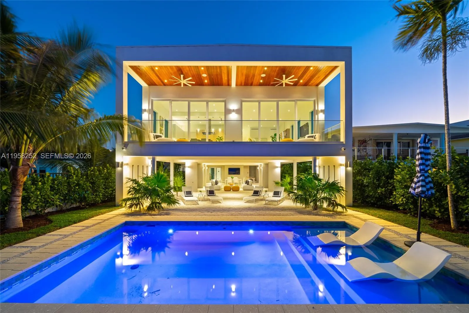1161 Stillwater Dr, Miami Beach FL 33141