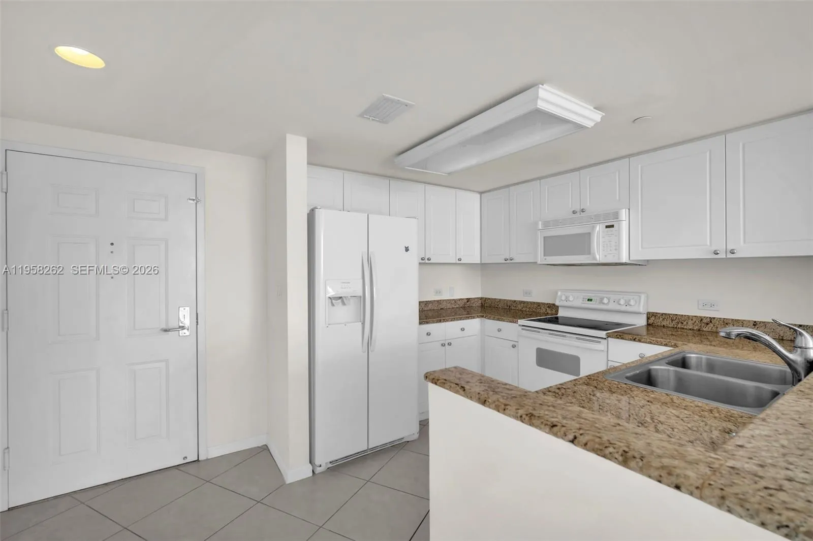 19501 W Country Club Dr # 2011, Aventura FL 33180
