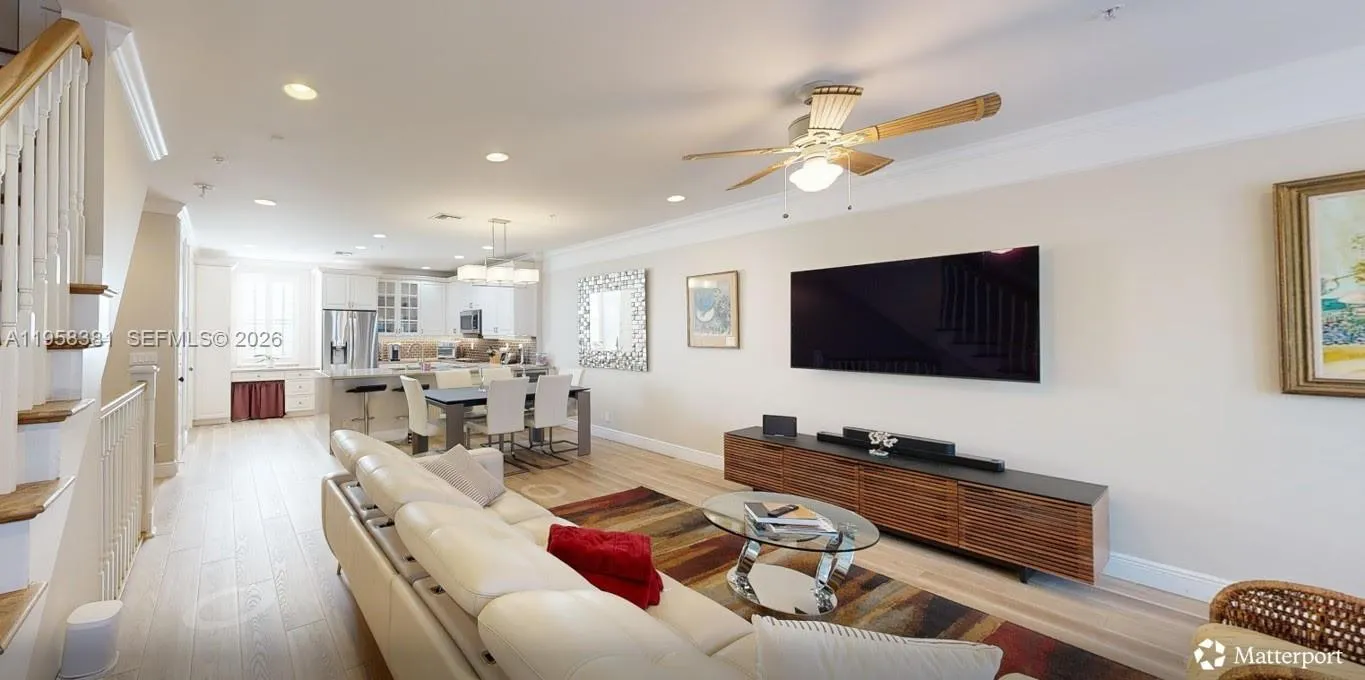3 bedroom 2 bath for sale at 1049 W Heritage Club Cir, Delray Beach FL 33483