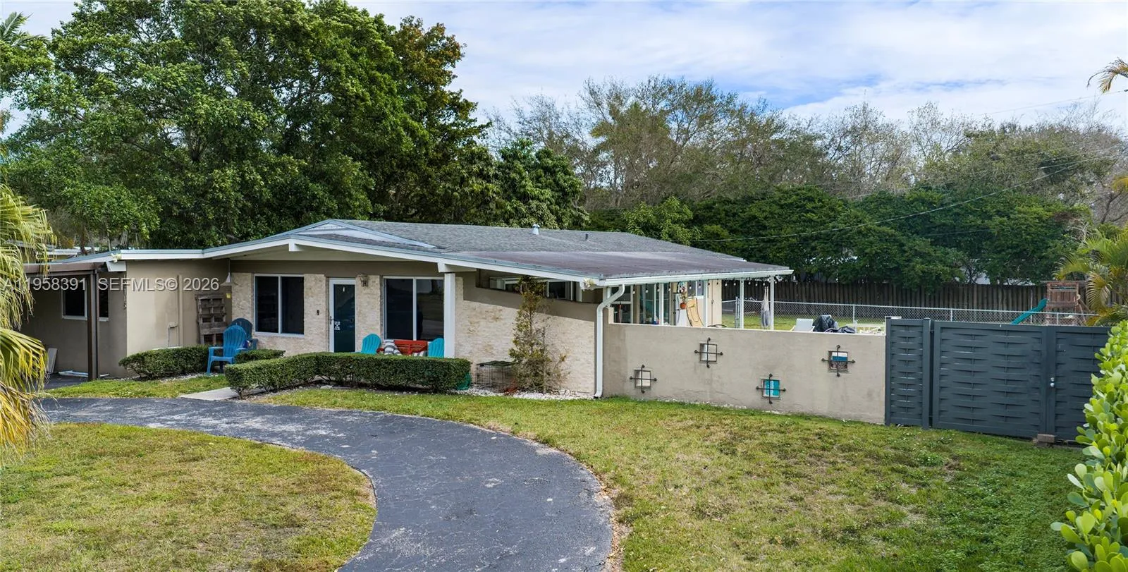 3 bedroom 2 bath for sale at 12415 SW 93rd Ct, Miami FL 33176