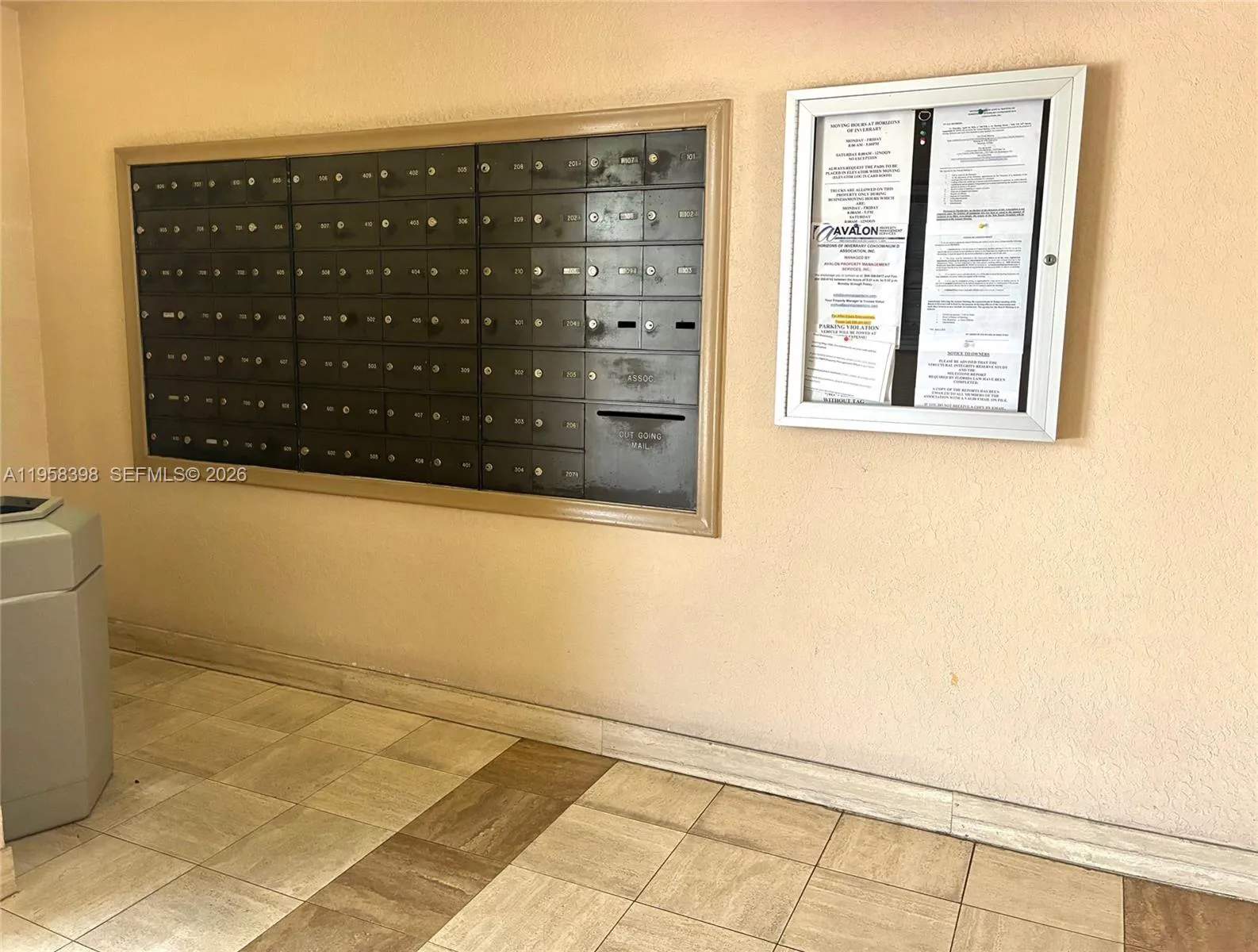 7050 NW 44th St # 708, Lauderhill FL 33319