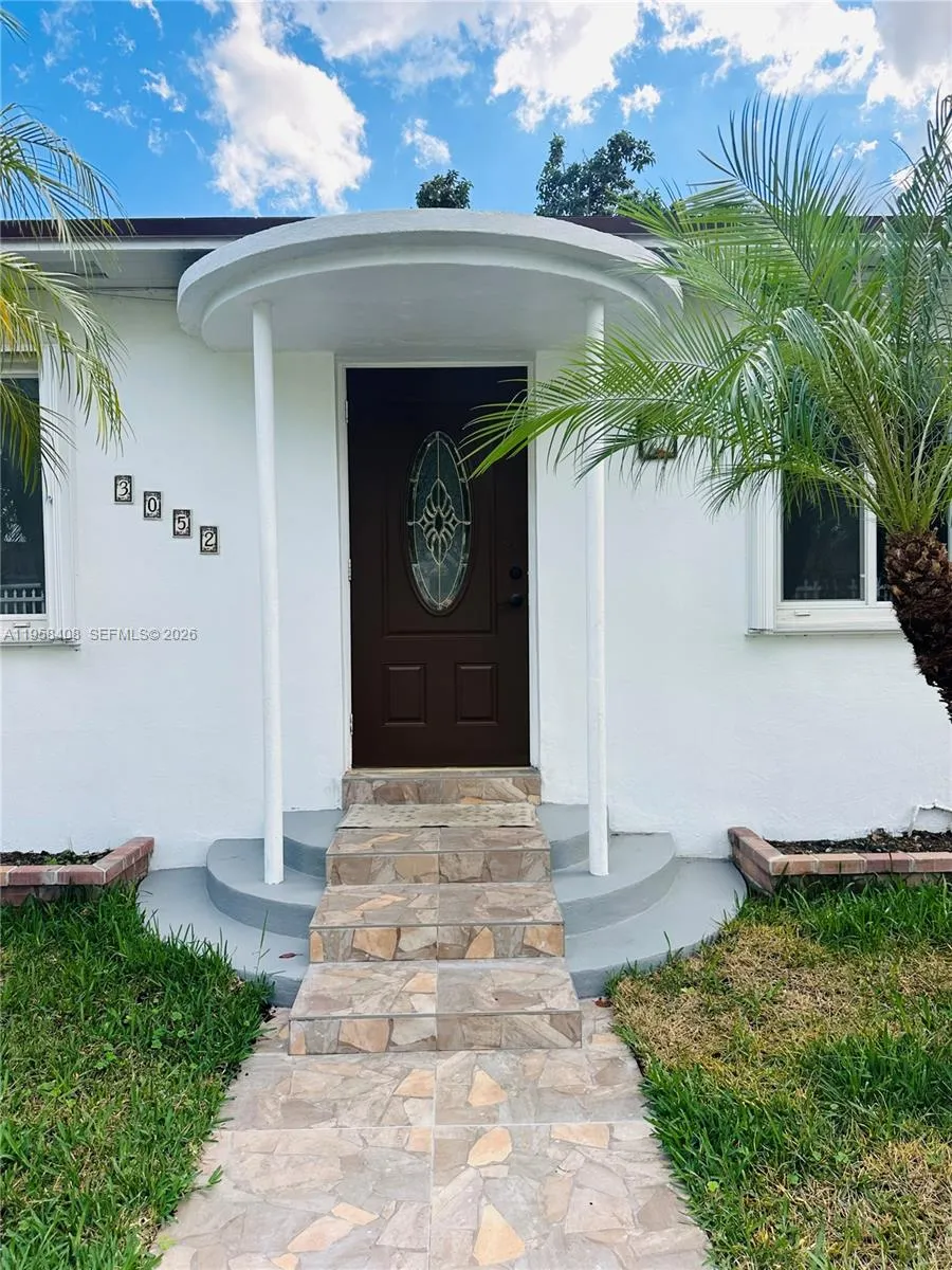 3 bedroom 2 bath for sale at 3052 SW 6th St, Miami FL 33135