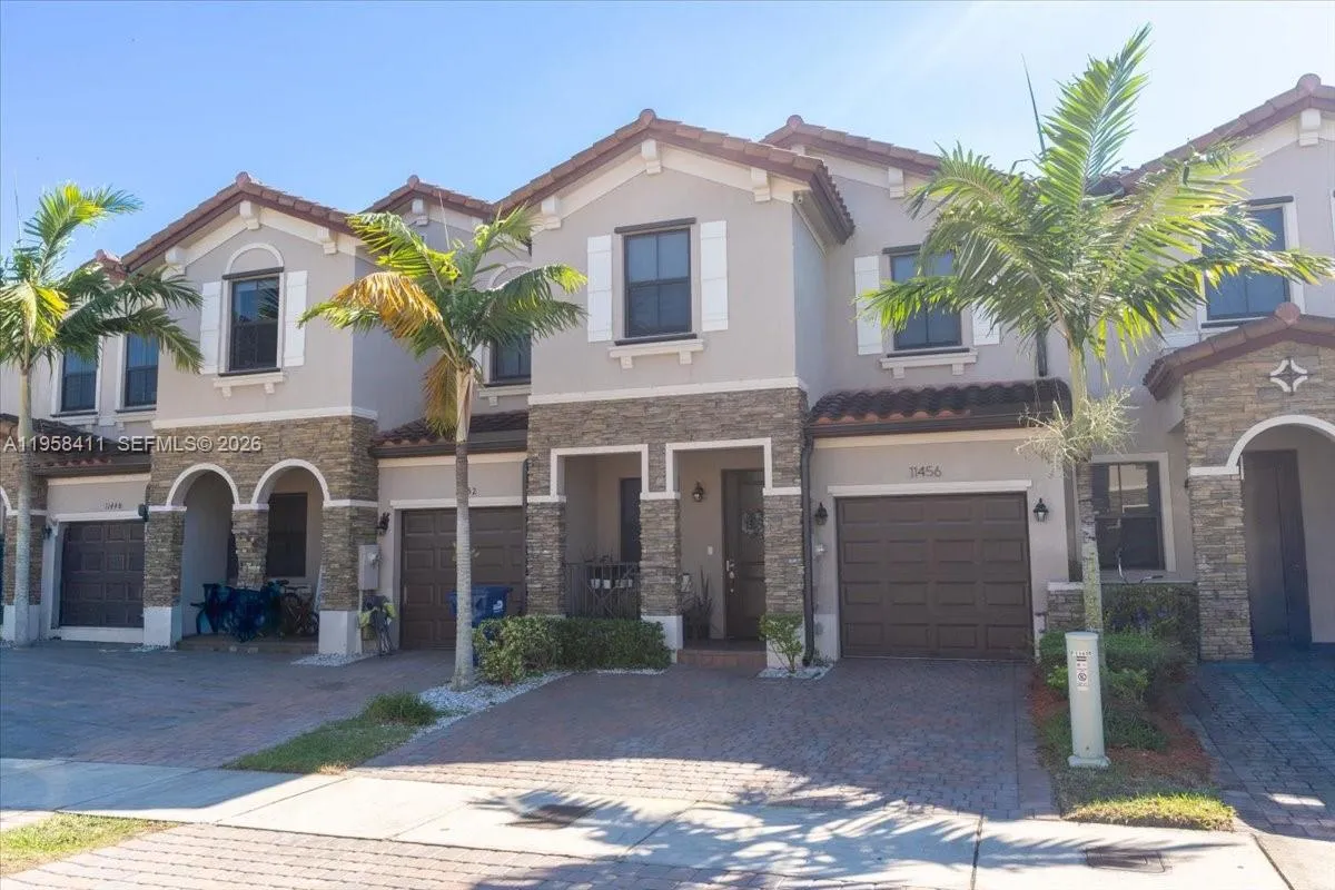 11456 SW 252nd Ter, Homestead FL 33032