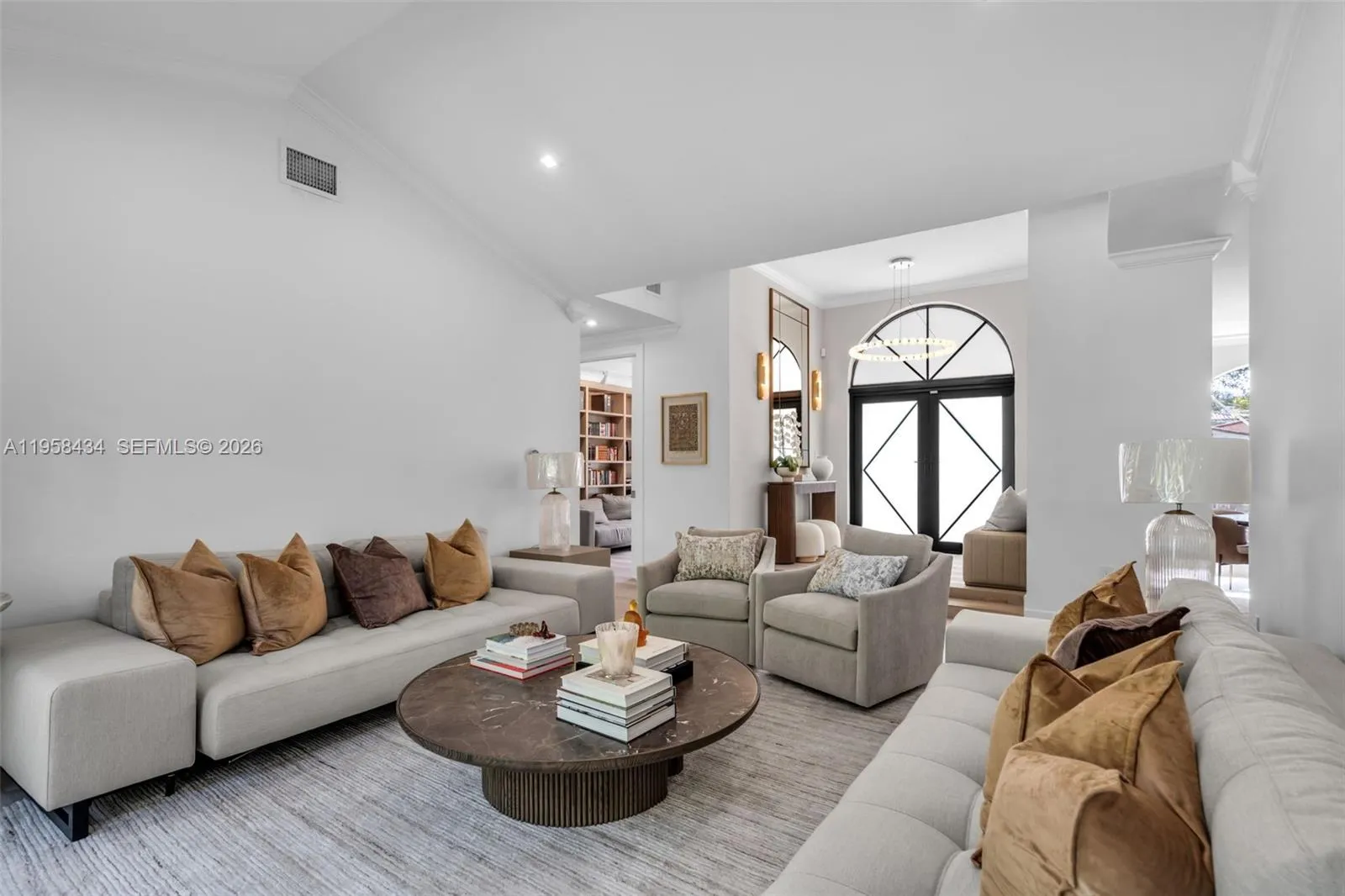 647 S Zamora Ave, Coral Gables FL 33134