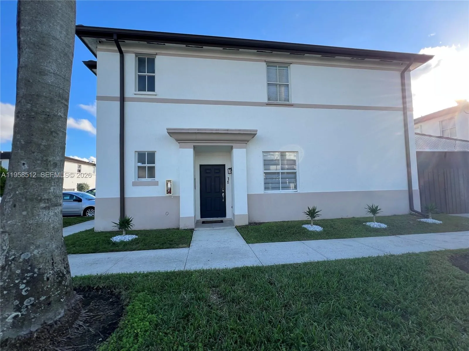4 bedroom 5 bath for sale at 8001 W 36th Ave # 1, Hialeah FL 33018