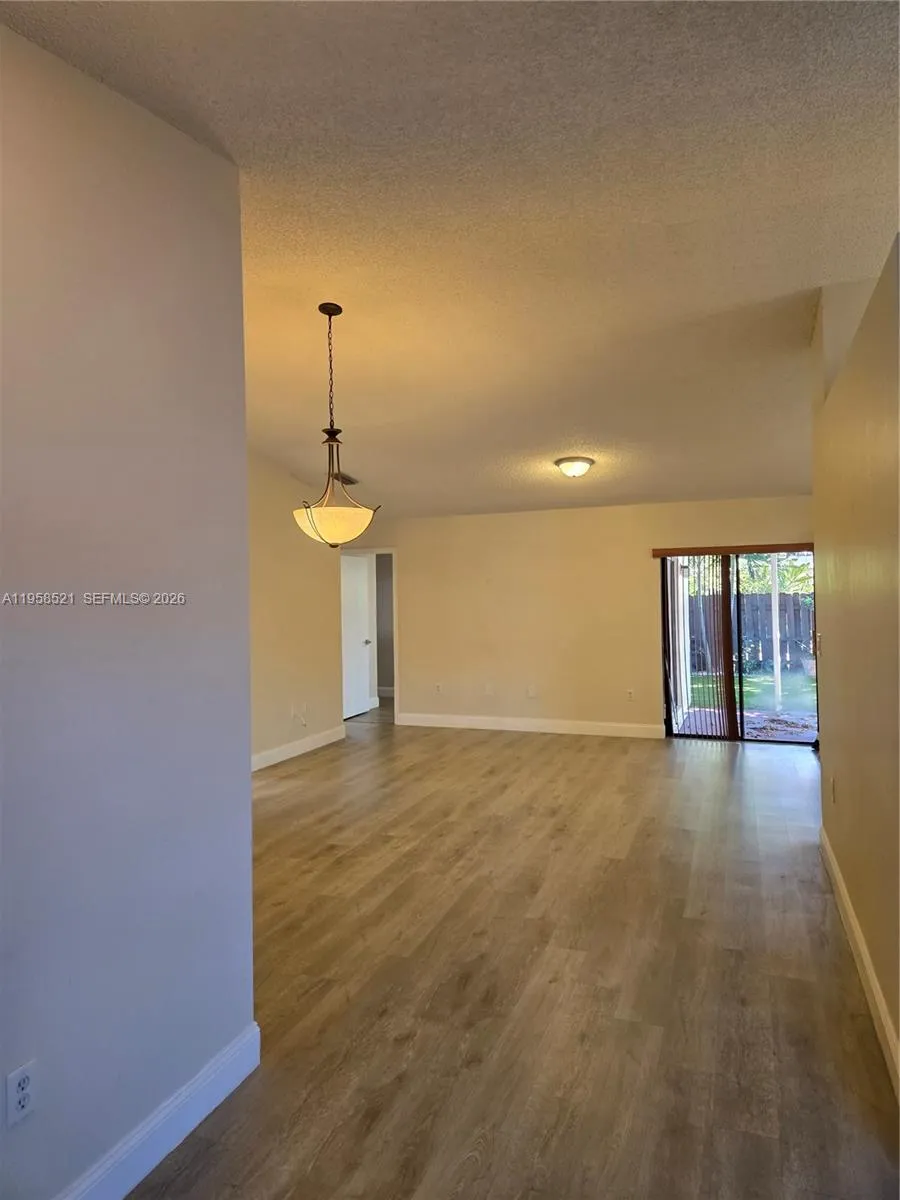 14464 SW 96th Ter, Miami FL 33186