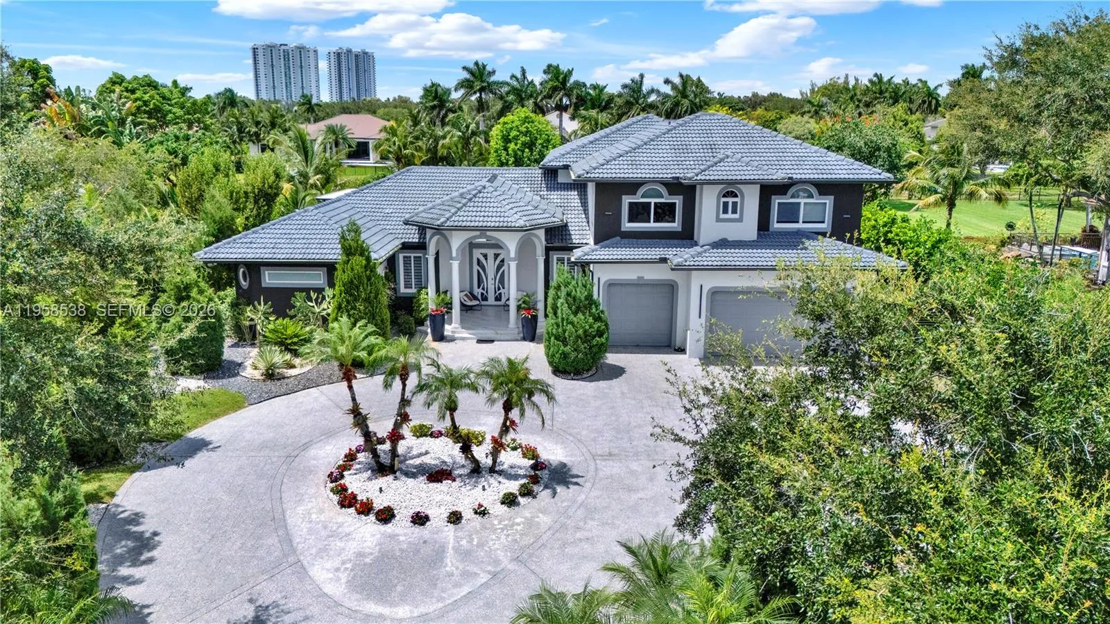 5 bedroom 4 bath for sale at 12301 NW 18th St, Plantation FL 33323