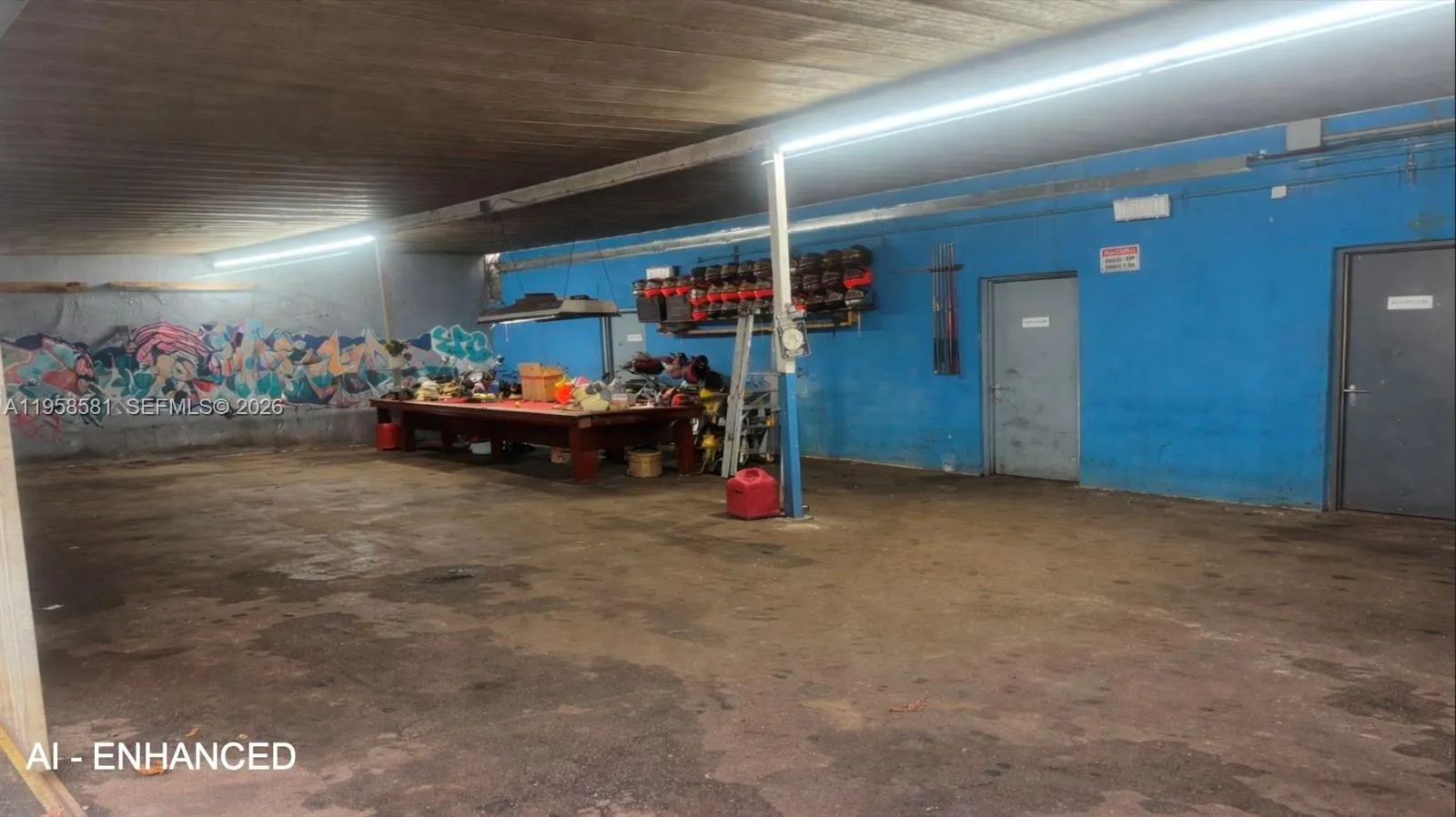 419 NW 79th St, Miami FL 33150