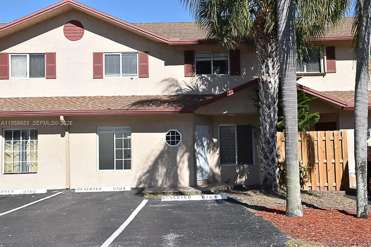 4 bedroom 3 bath for sale at 9763 NW 37th St, Sunrise FL 33351