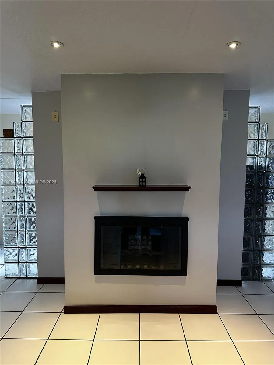 3860 SW 121st Ave, Miami FL 33175