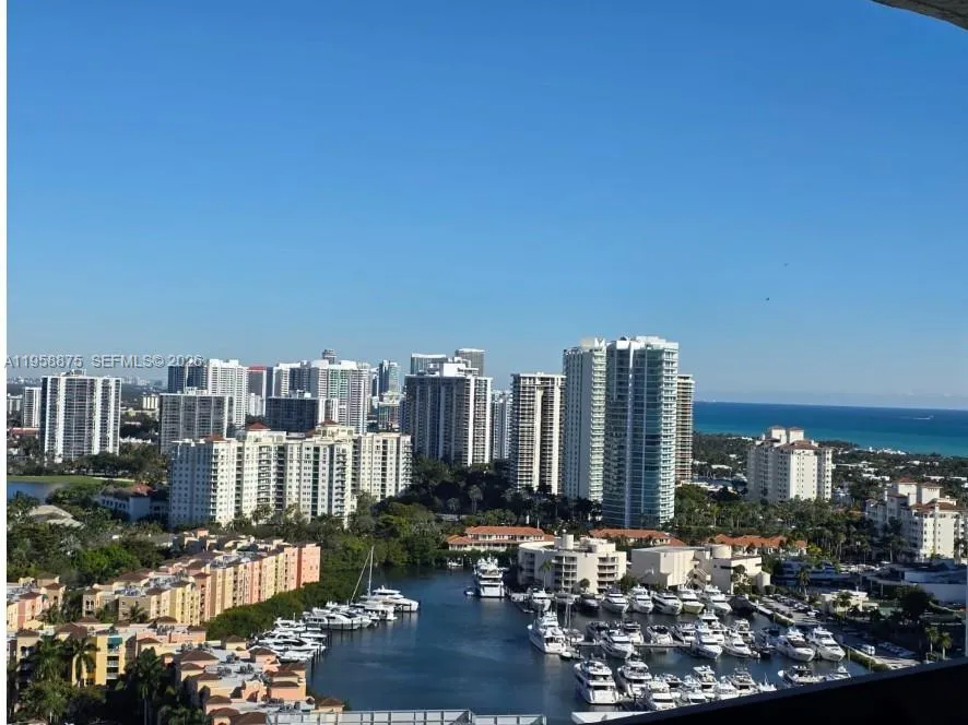 2 bedroom 2 bath for sale at 3500 Mystic Pointe Dr # 2905, Aventura FL 33180