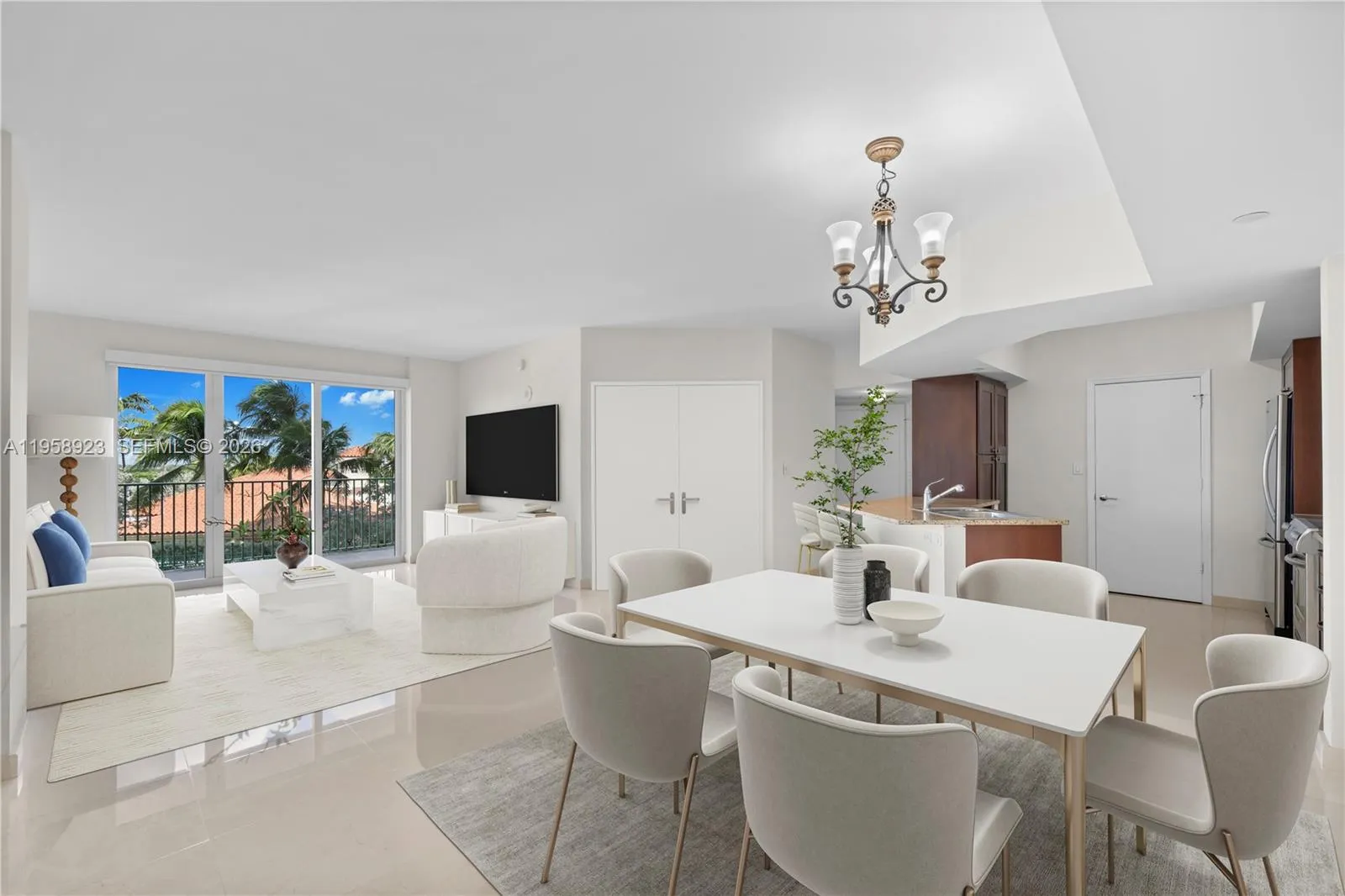 3 bedroom 3 bath for sale at 19900 E Country Club Dr # 706, Aventura FL 33180