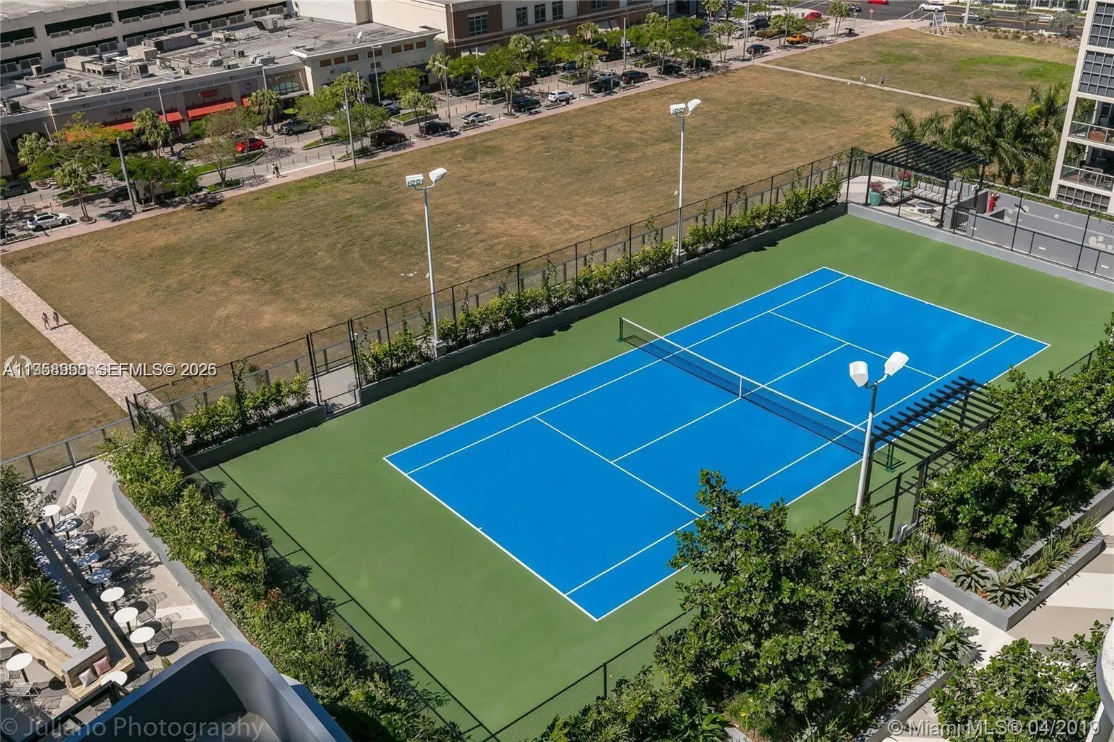 121 NE 34th St # 2816, Miami FL 33137