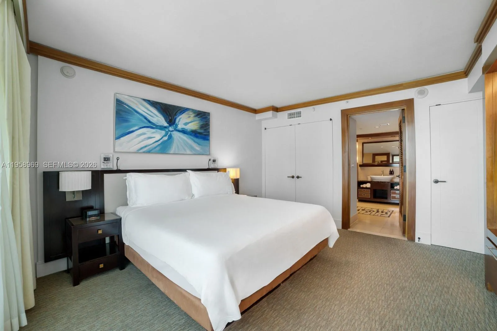 6801 Collins Ave # 714, Miami Beach FL 33141
