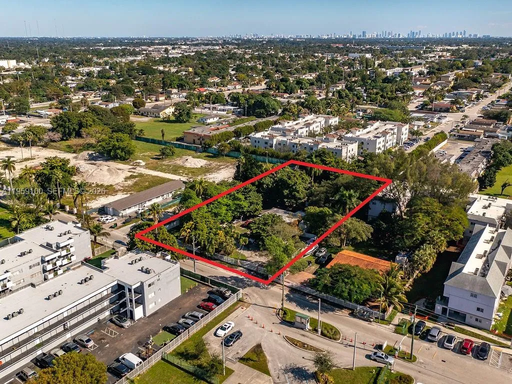 13265 Alexandria Dr, Opa-Locka FL 33054