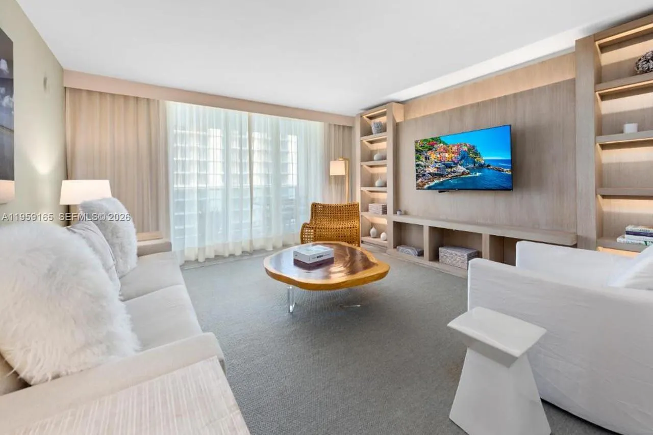 102 24th St # 1007, Miami Beach FL 33139