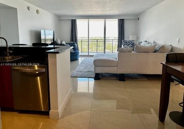 3232 SW 22nd Ter # 1604, Miami FL 33145