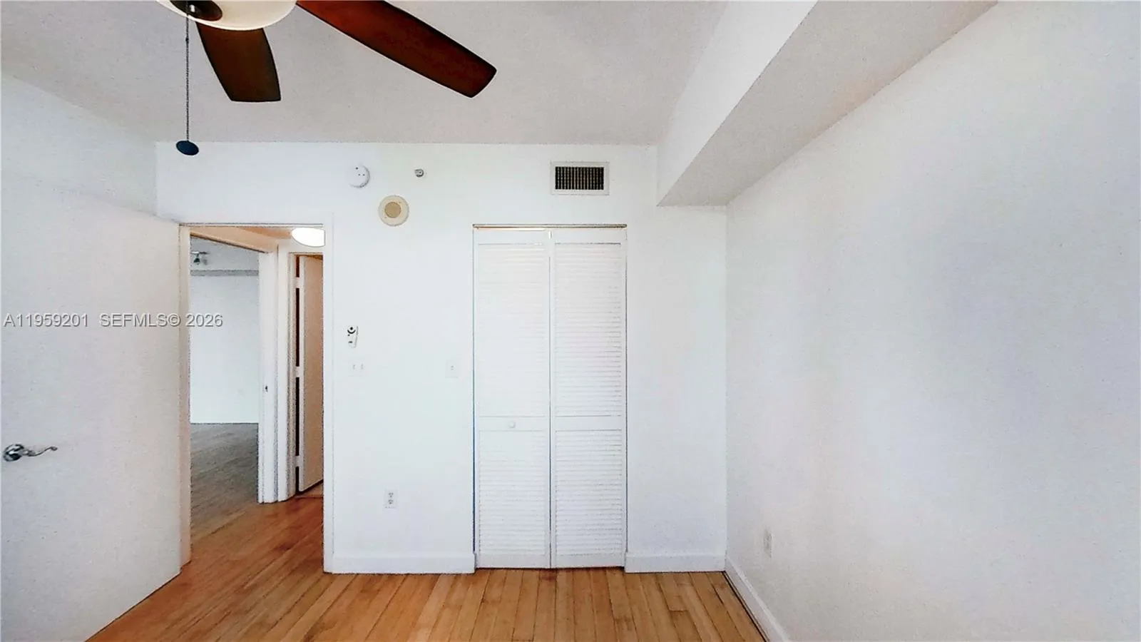 31 SE 5th St # 2408, Miami FL 33131