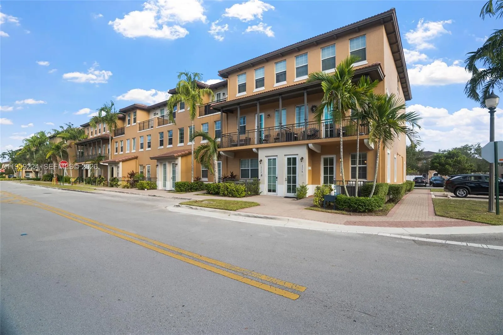 14774 SW 10th St # 10502, Pembroke Pines FL 33027