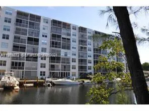 2 bedroom 2 bath for sale at 3660 NE 166th St # 611, North Miami Beach FL 33160