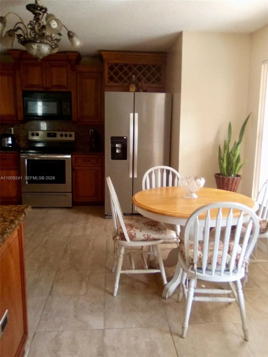 15288 SW 169th Ln, Miami FL 33187