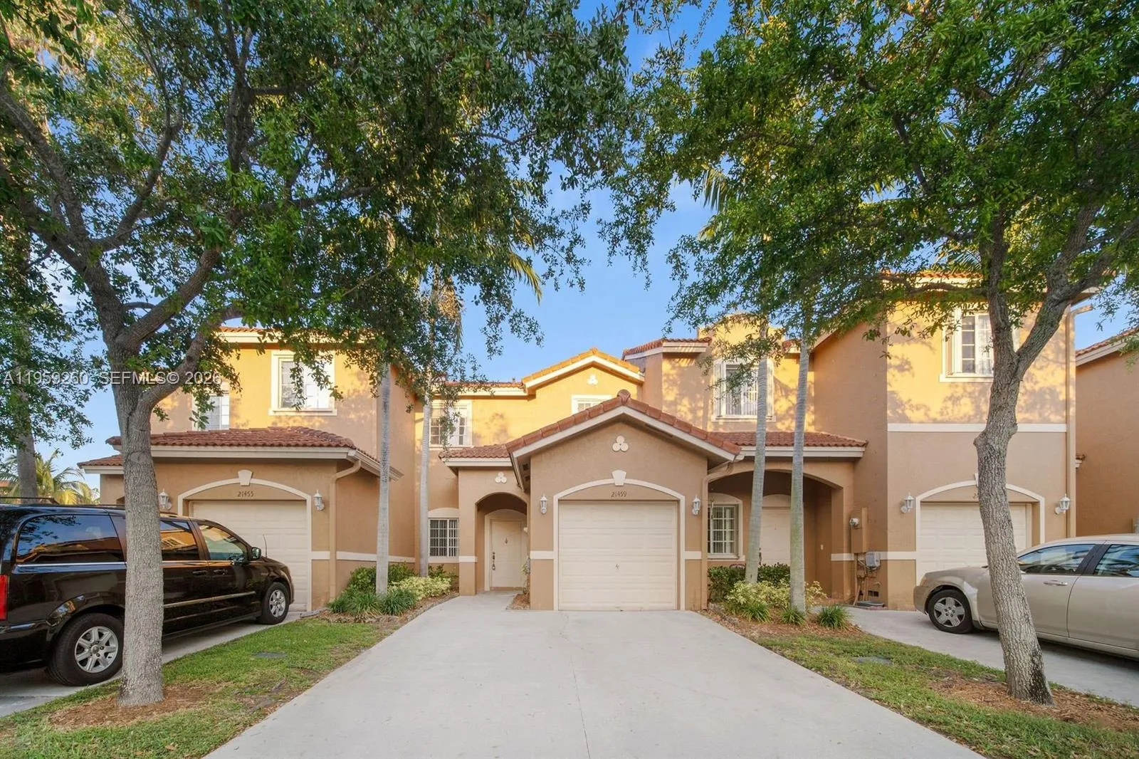 2 bedroom 2 bath for sale at 21459 SW 86th Pl, Cutler Bay FL 33189