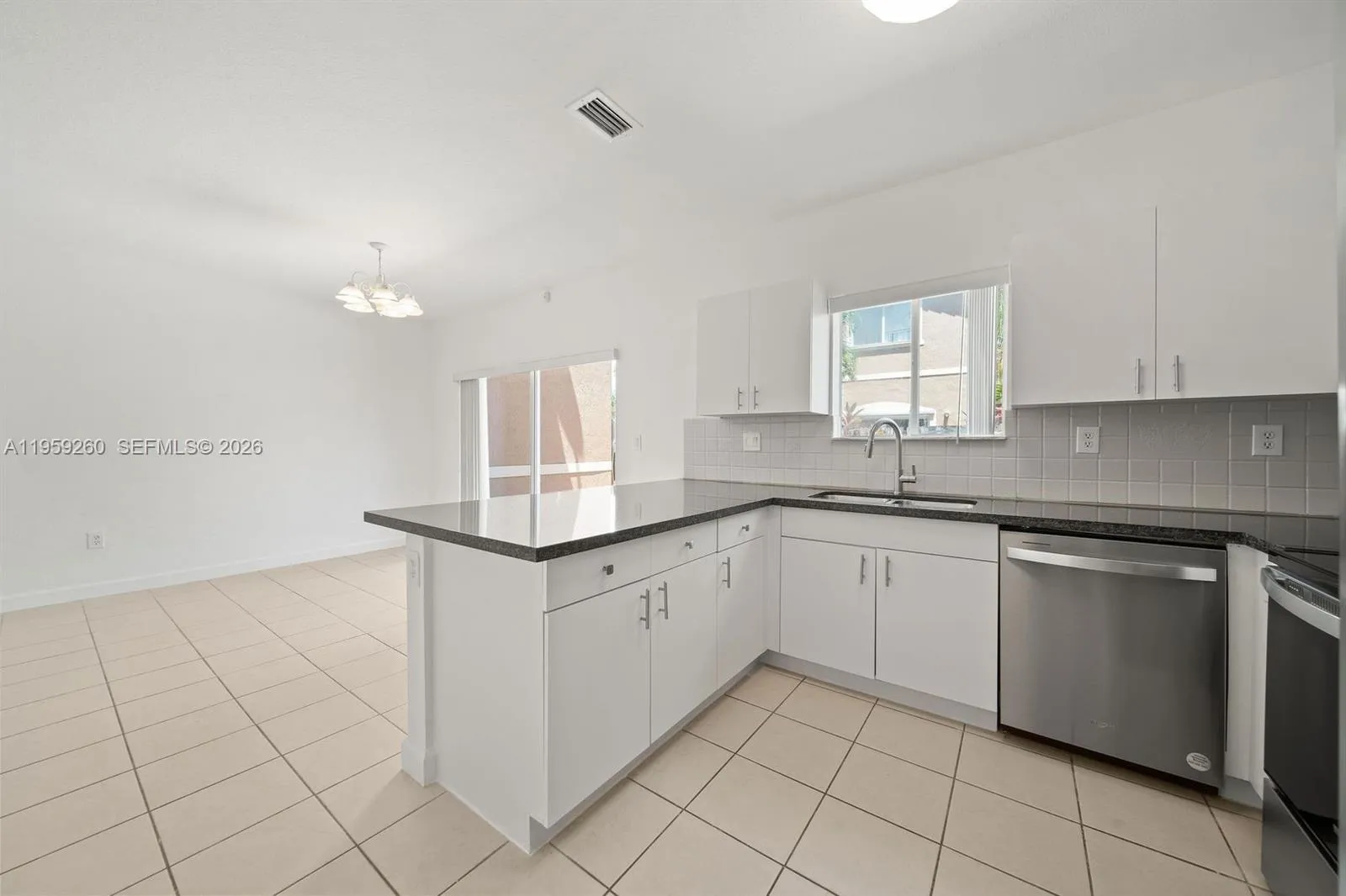 21459 SW 86th Pl, Cutler Bay FL 33189