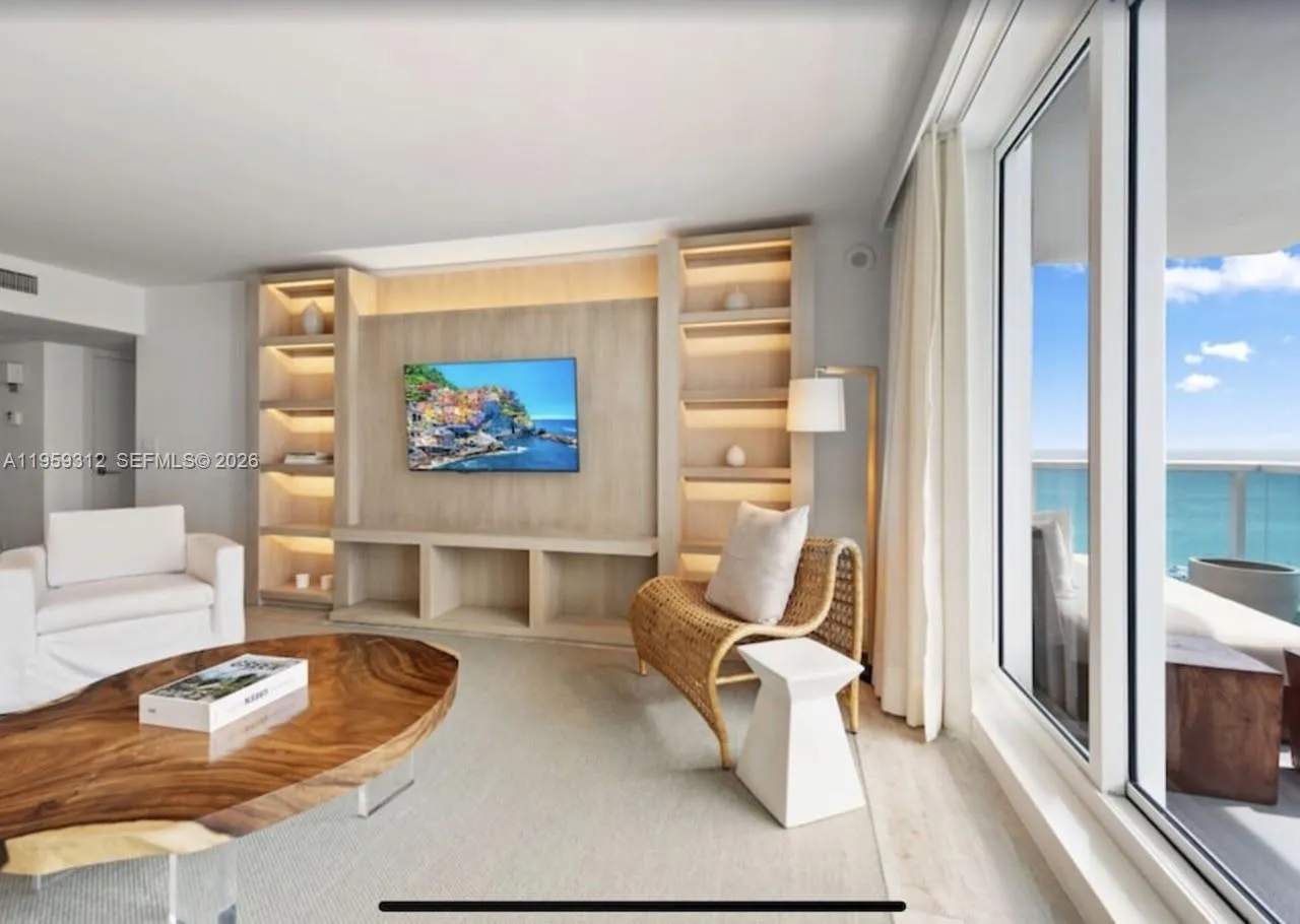 102 24th St # 1206, Miami Beach FL 33139
