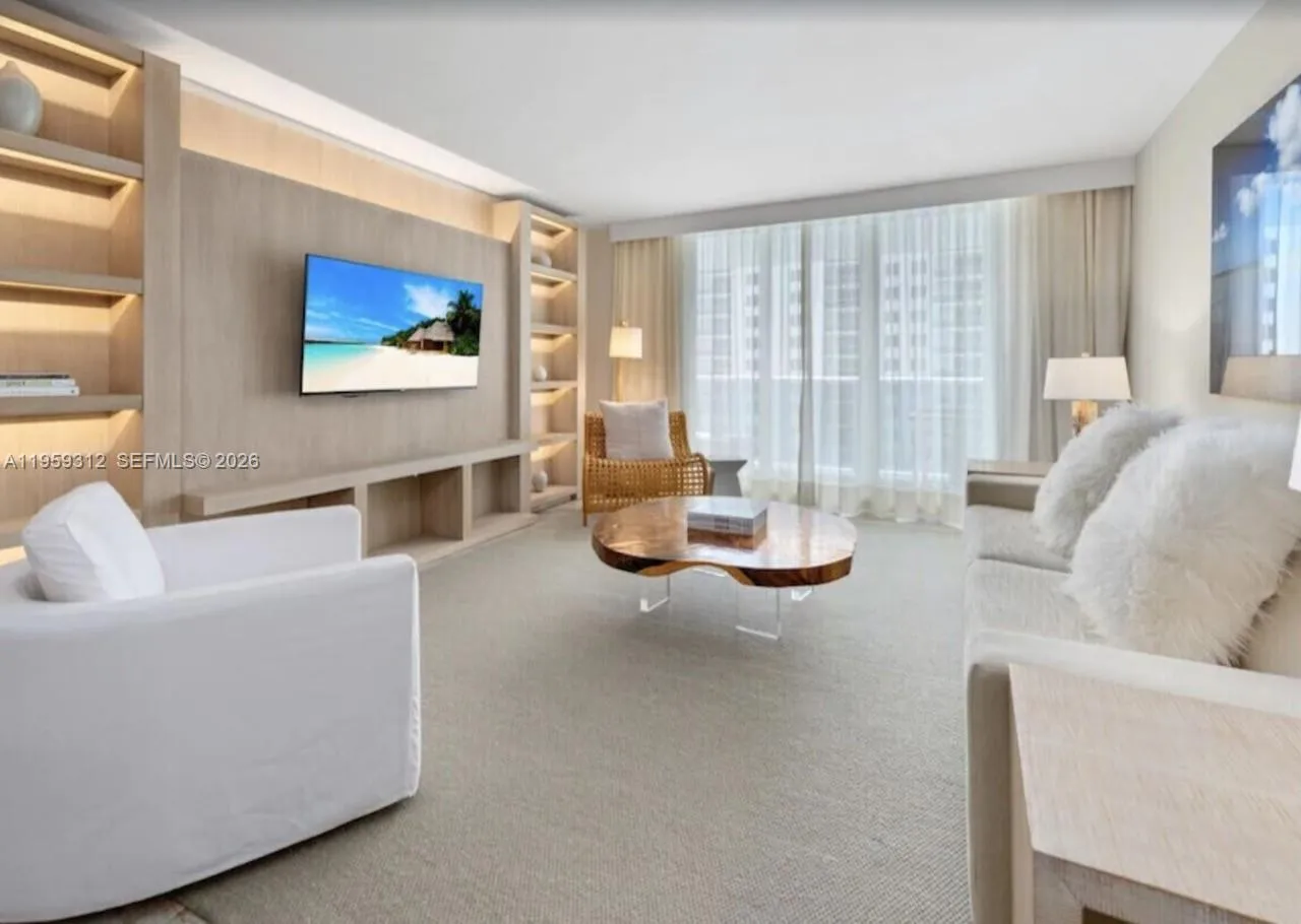 102 24th St # 1206, Miami Beach FL 33139