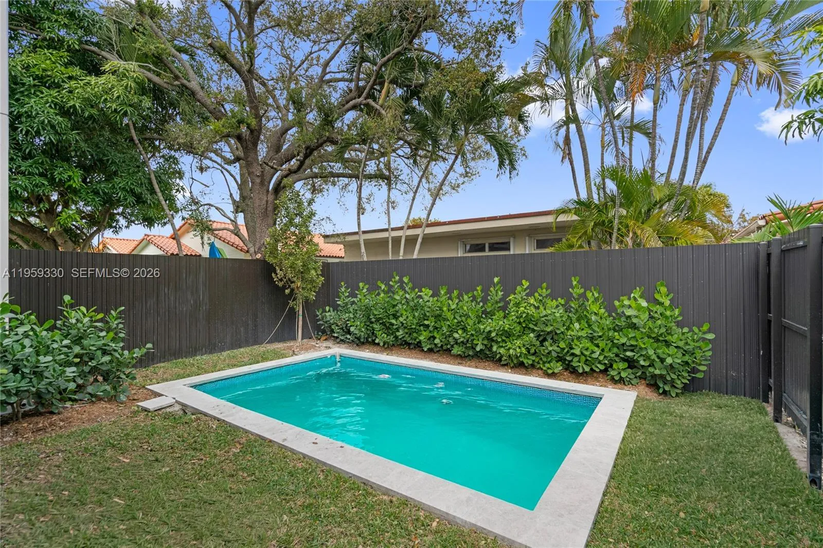 1431 SW 20th St, Miami FL 33145