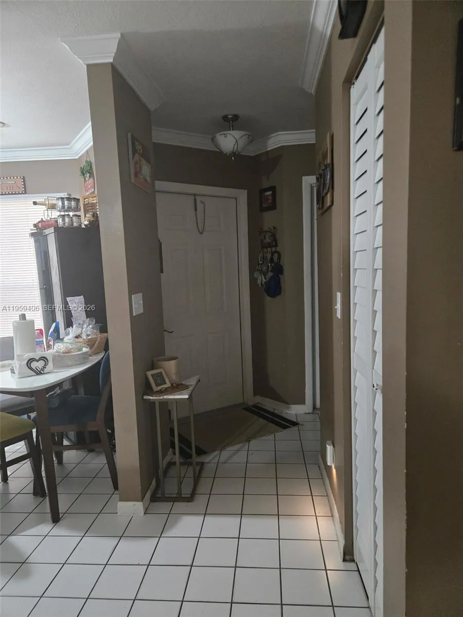 4925 W Lakes Dr, Deerfield Beach FL 33442