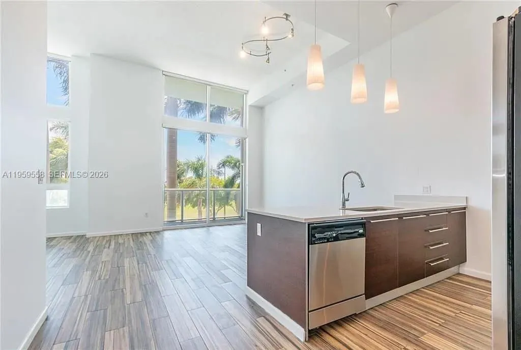1900 N Bayshore Dr # 506, Miami FL 33132