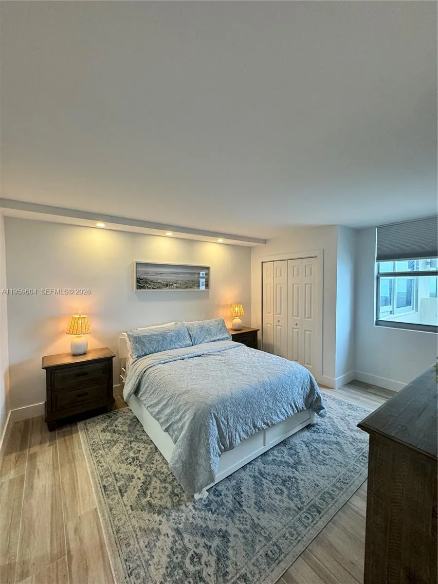 9273 Collins Ave # 810, Surfside FL 33154