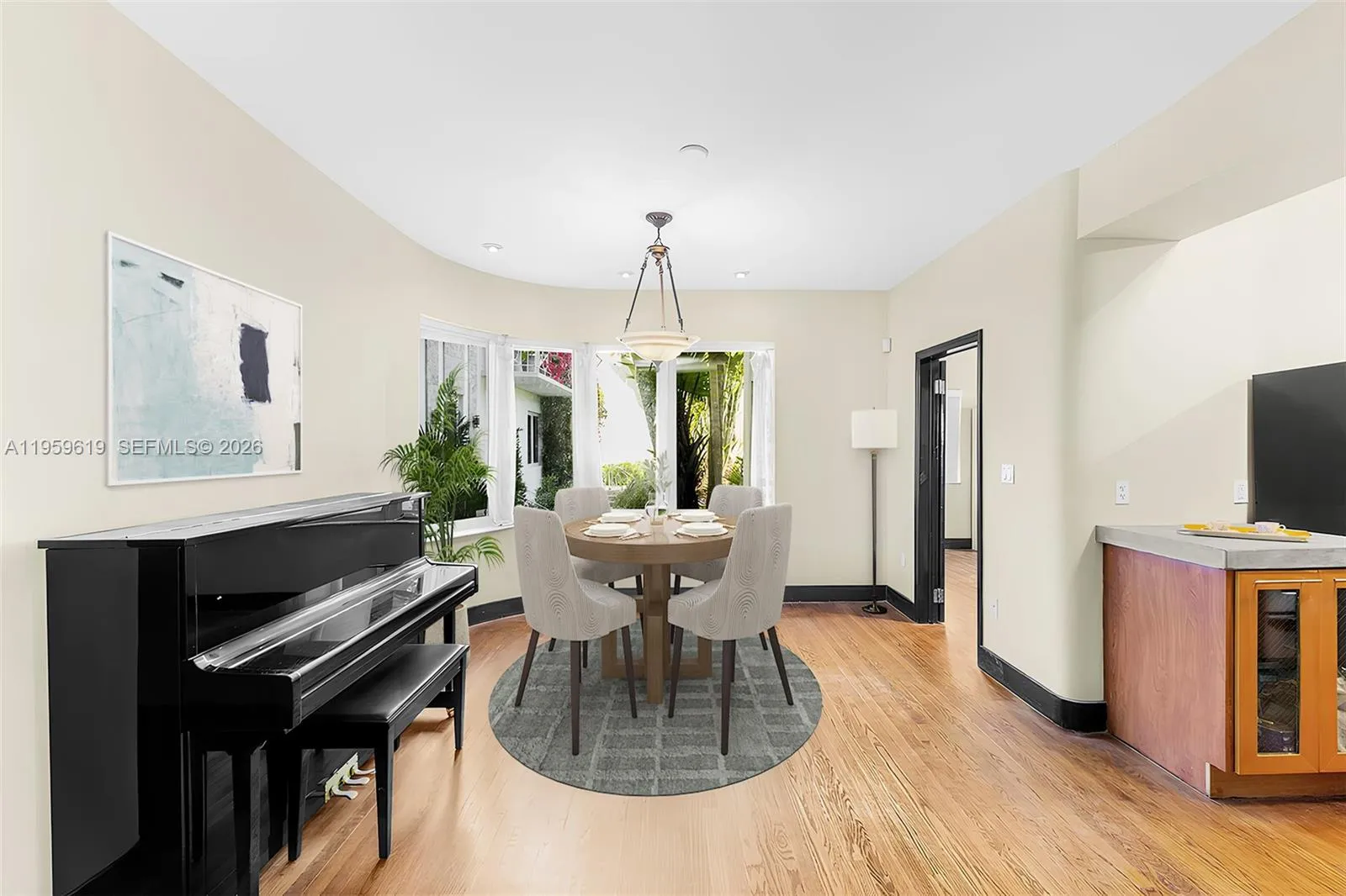 711 14th St # 4, Miami Beach FL 33139