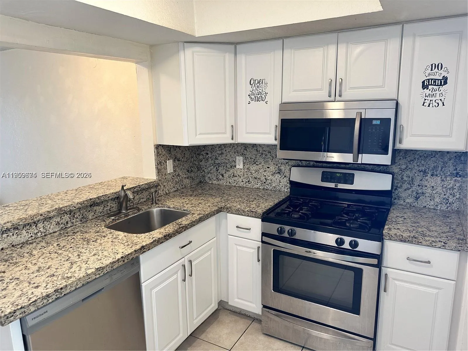 7713 SW 88th St # A310, Miami FL 33156