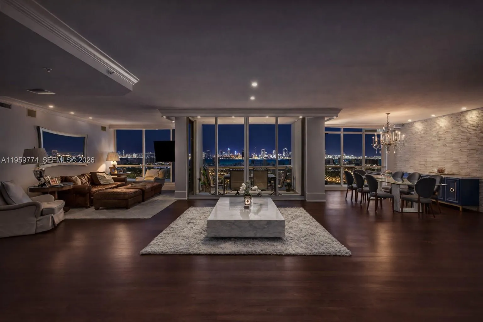 1900 Sunset Harbour Dr, Miami Beach FL 33139