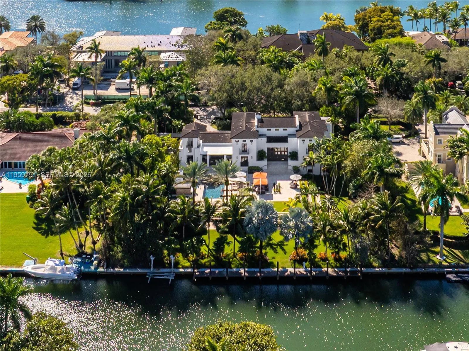 555 Arvida Pkwy, Coral Gables FL 33156