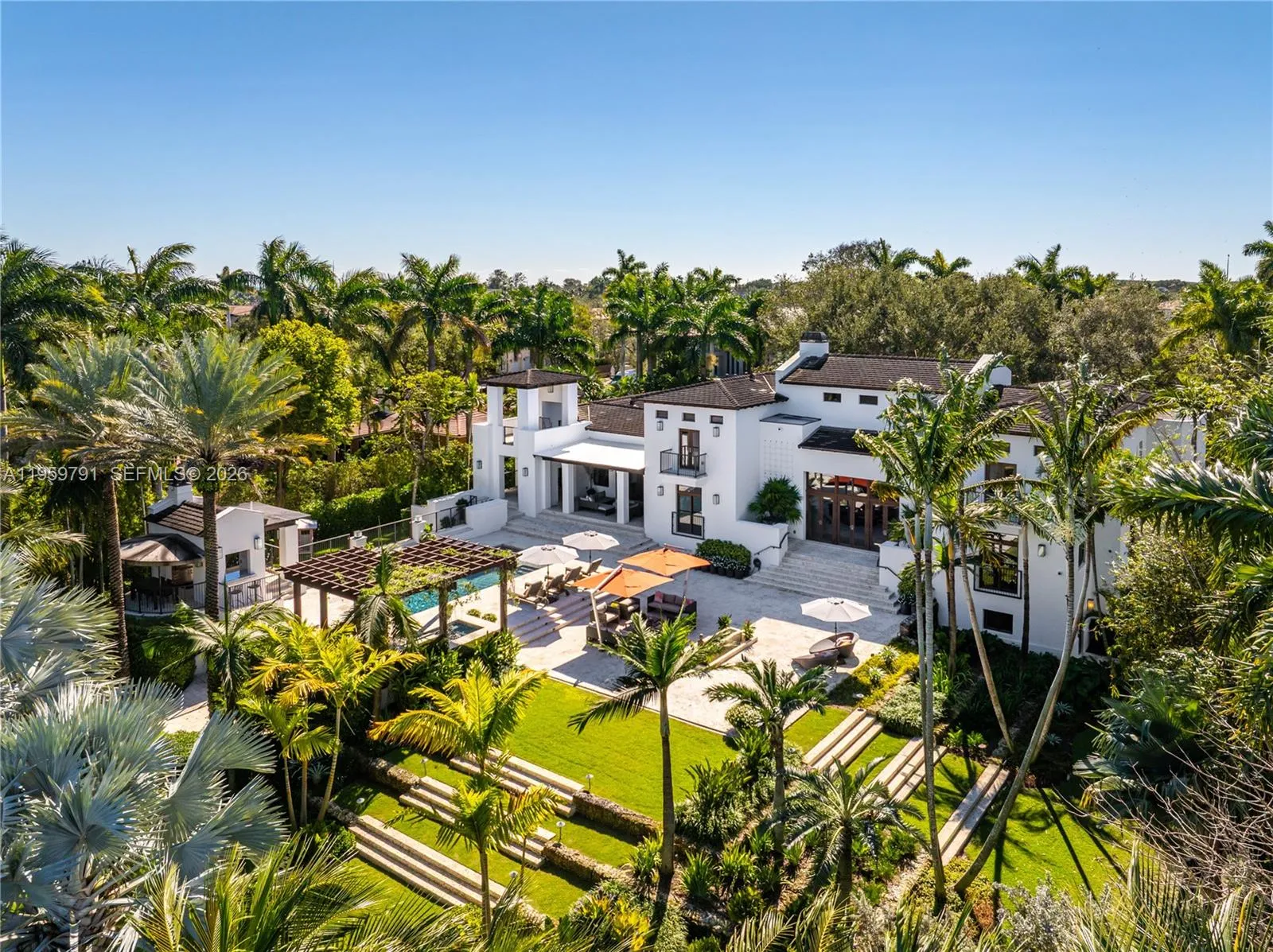 555 Arvida Pkwy, Coral Gables FL 33156