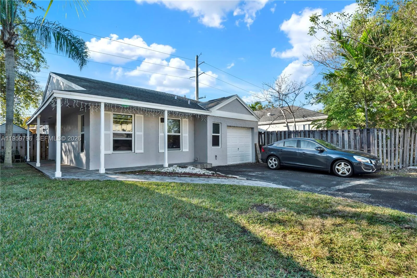 4 bedroom 2 bath for sale at 14600 SW 124th Pl, Miami FL 33186