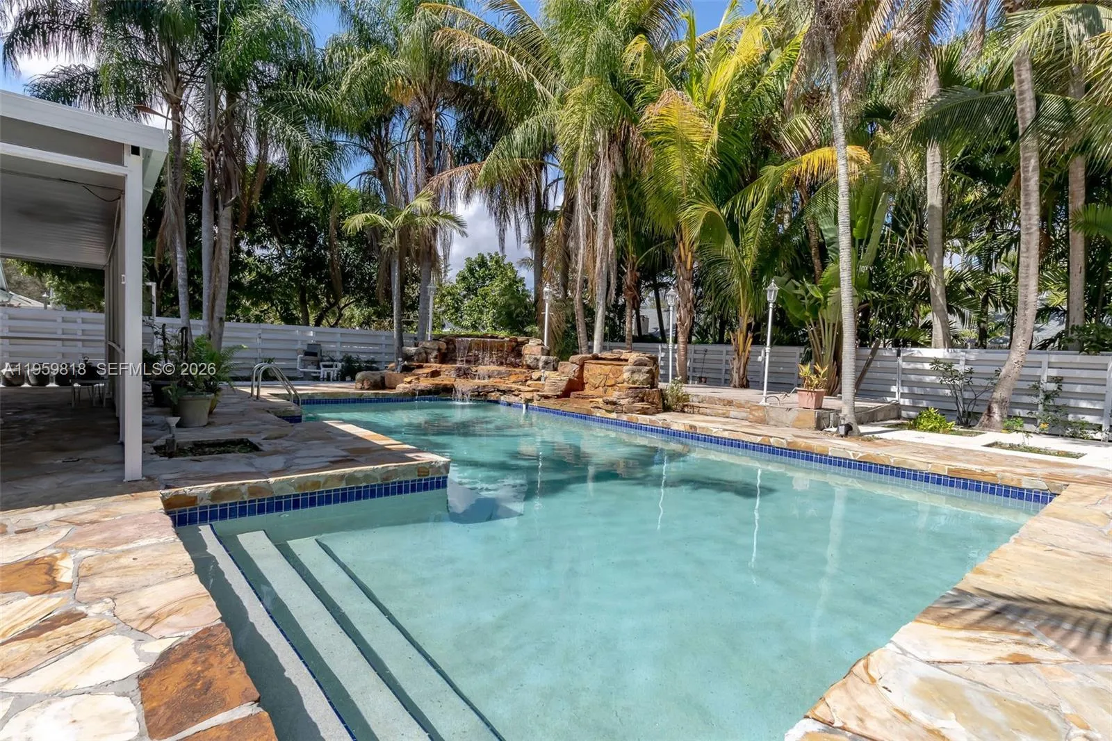 4 bedroom 4 bath for sale at 15005 SW 148th St, Miami FL 33196