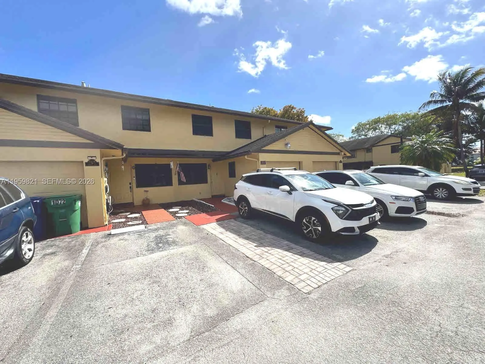 4 bedroom 2 bath for sale at 1074 NE 210th Terr, Miami FL 33179