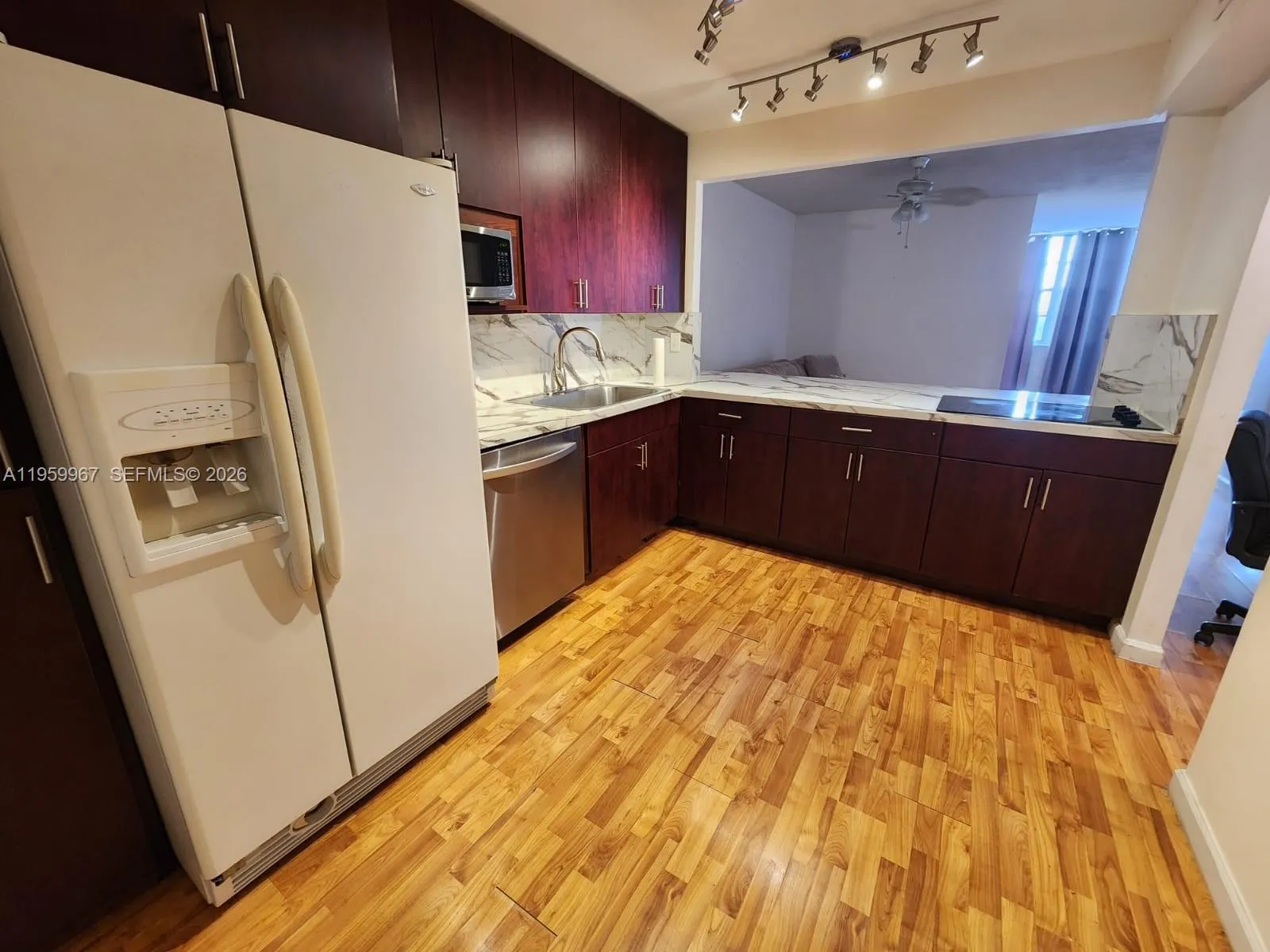 1351 NE Miami Gardens Dr # 501E, Miami FL 33179