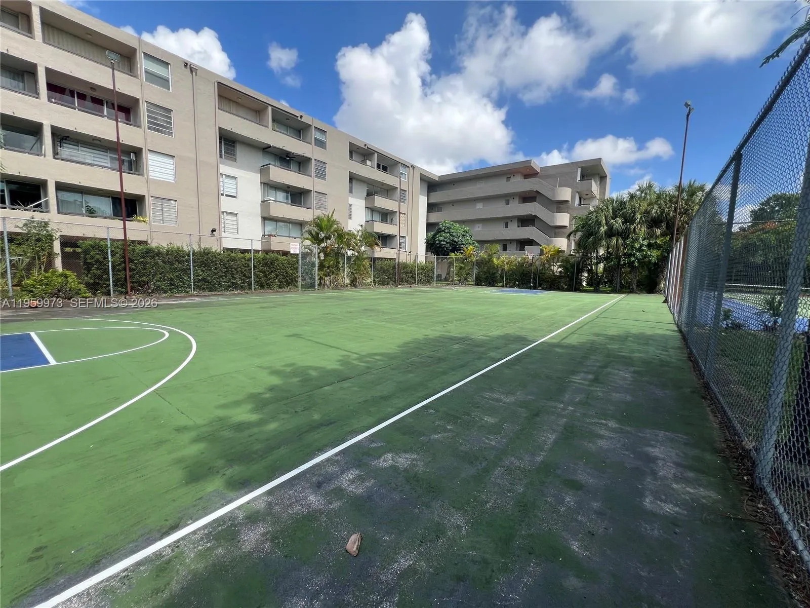 820 NW 87th Ave # 313, Miami FL 33172