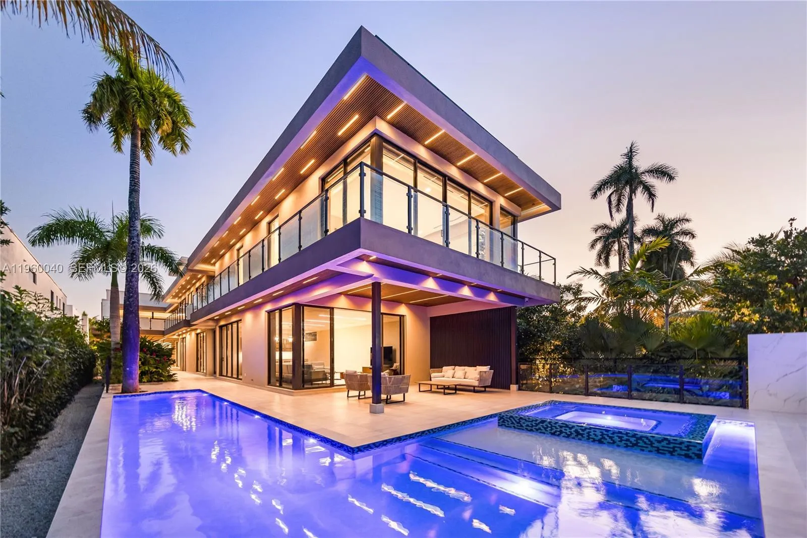 6 bedroom 8 bath for sale at 723 NE 77th St, Miami FL 33138