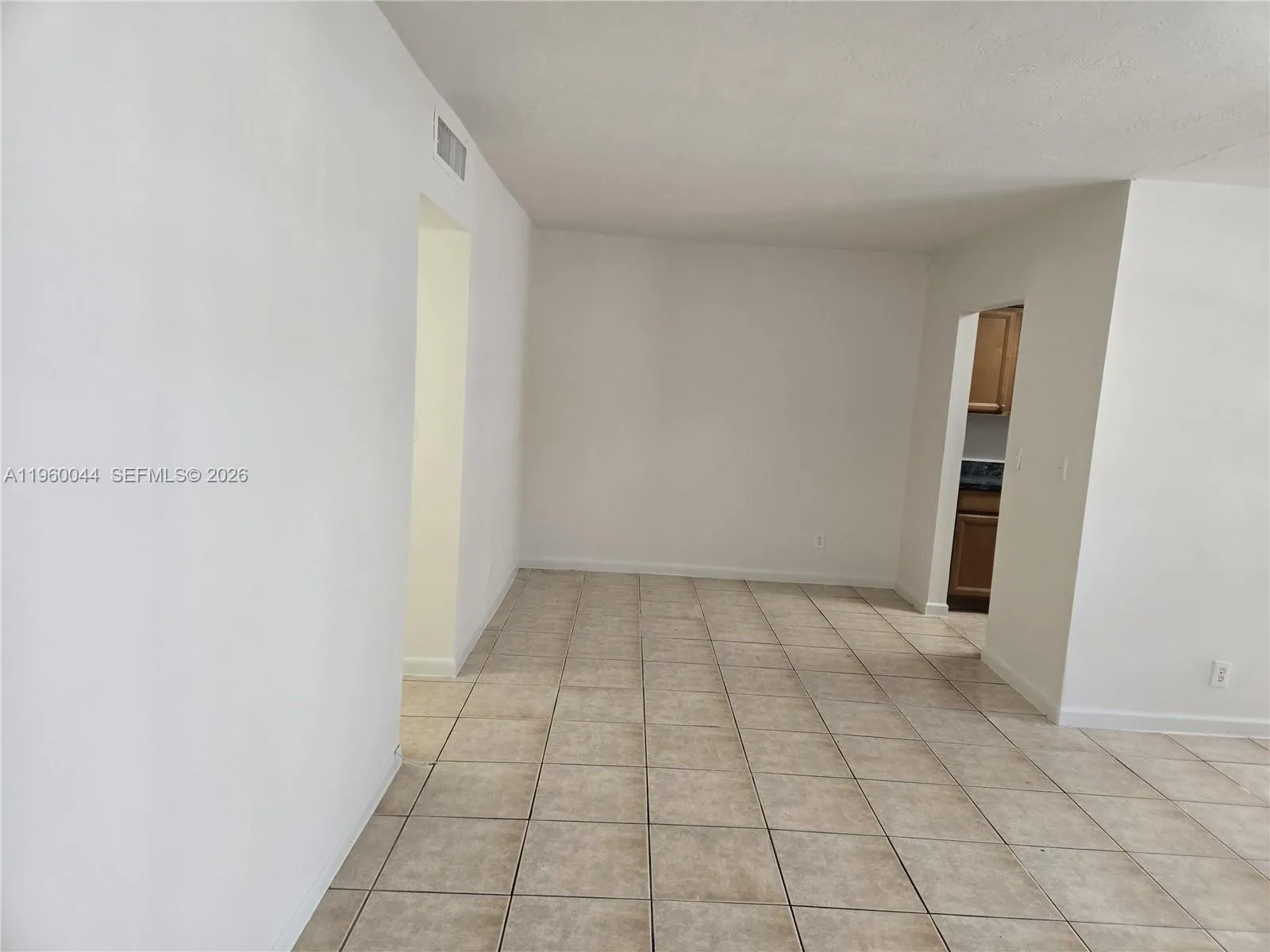 8704 NW 35th St # 105, Coral Springs FL 33065