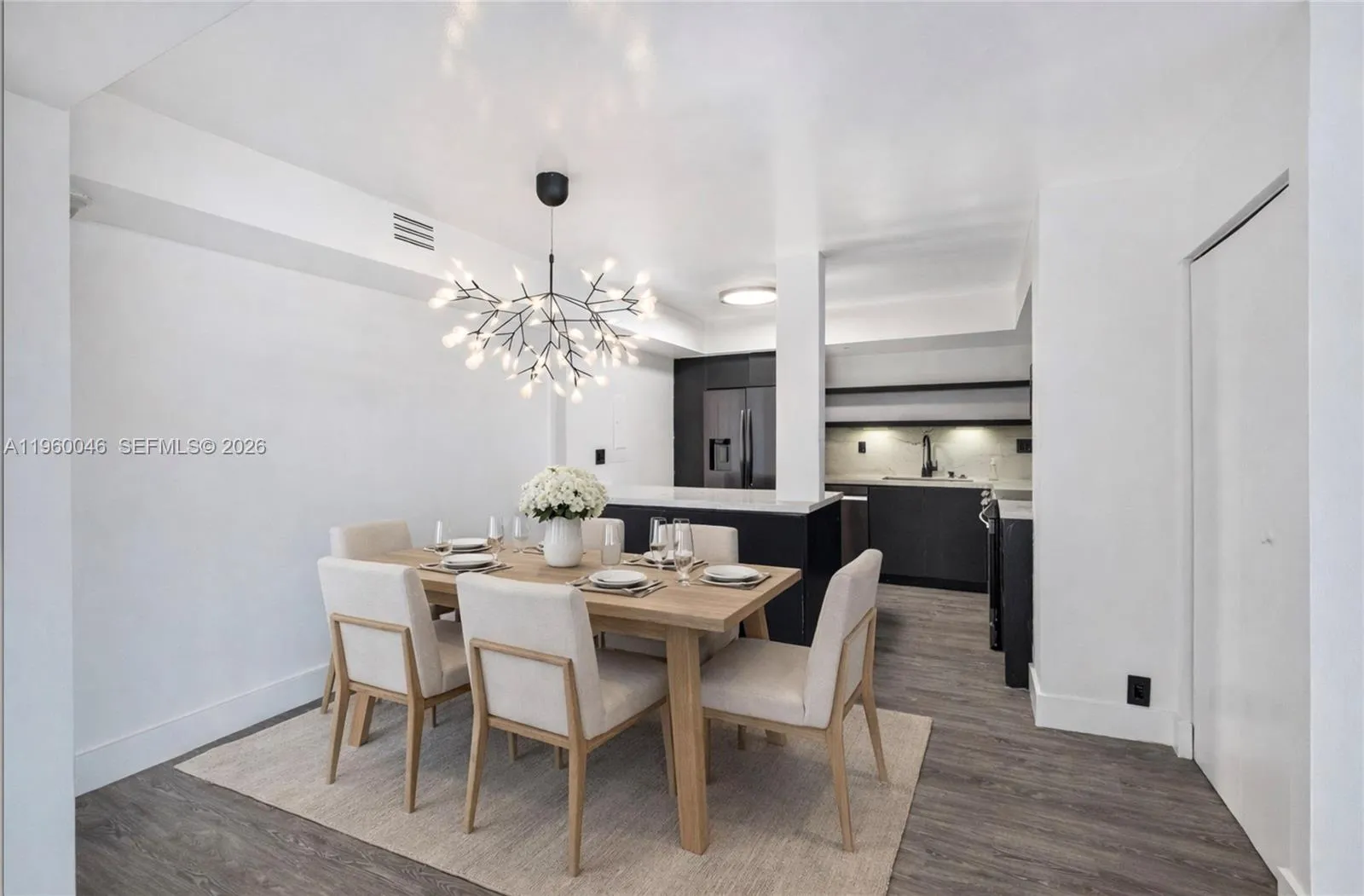 4000 Towerside Ter # 1509, Miami FL 33138