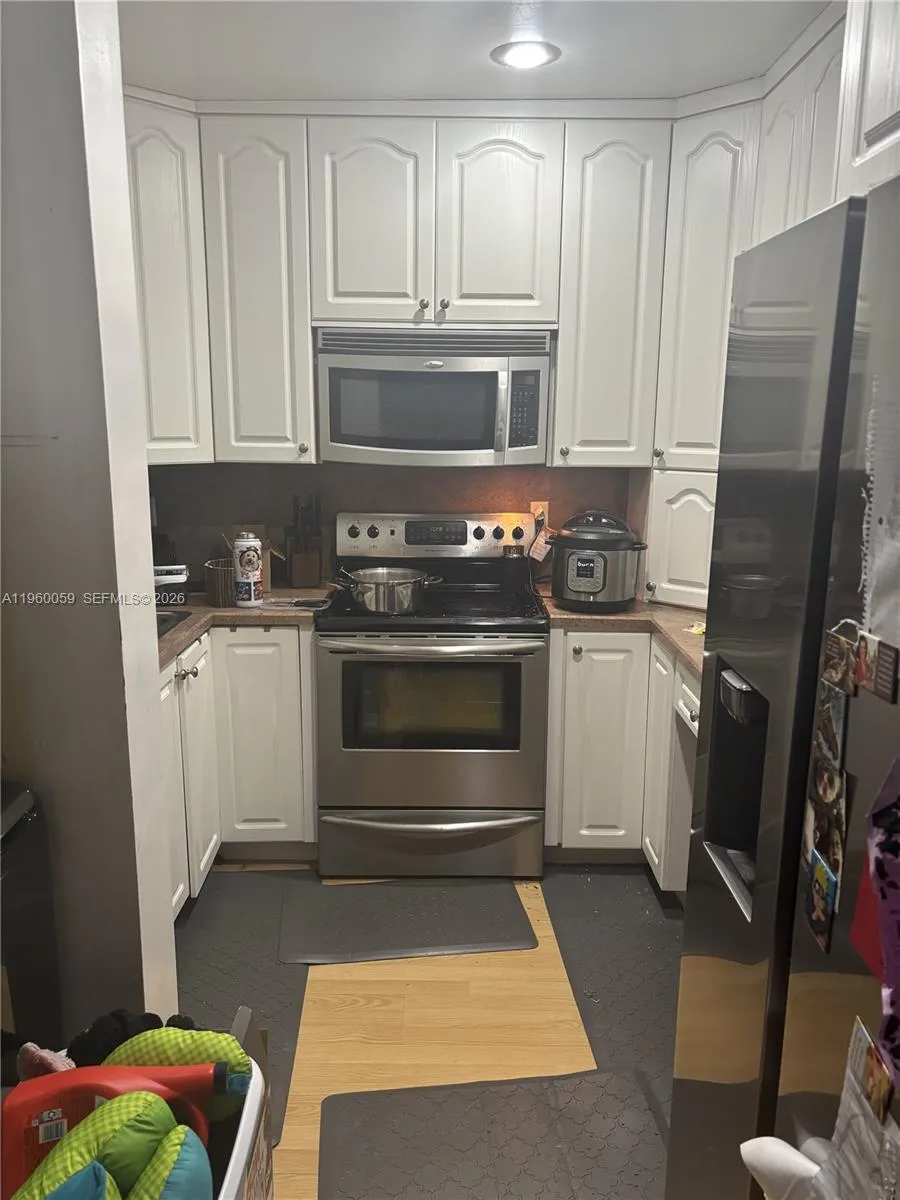 11128 Royal Palm Blvd # 10, Coral Springs FL 33065