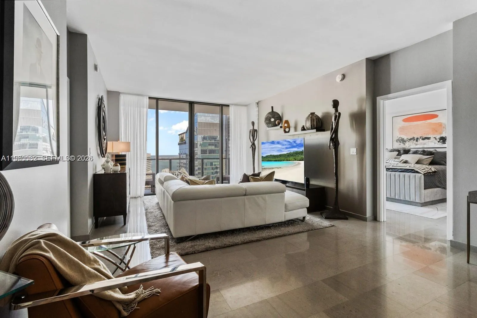 2 bedroom 2 bath for sale at 88 SW 7th St # 3909, Miami FL 33130