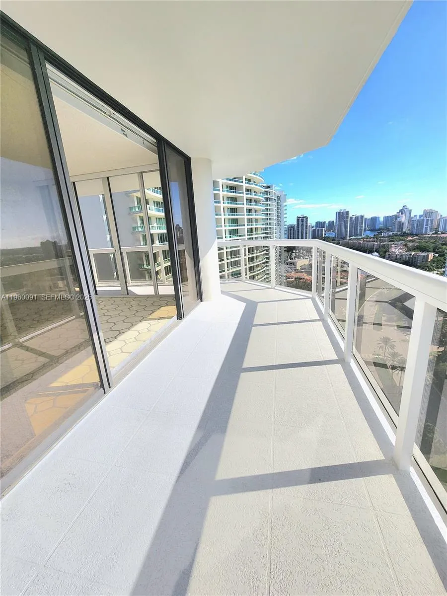 20185 E Country Club Dr # 2505, Aventura FL 33180
